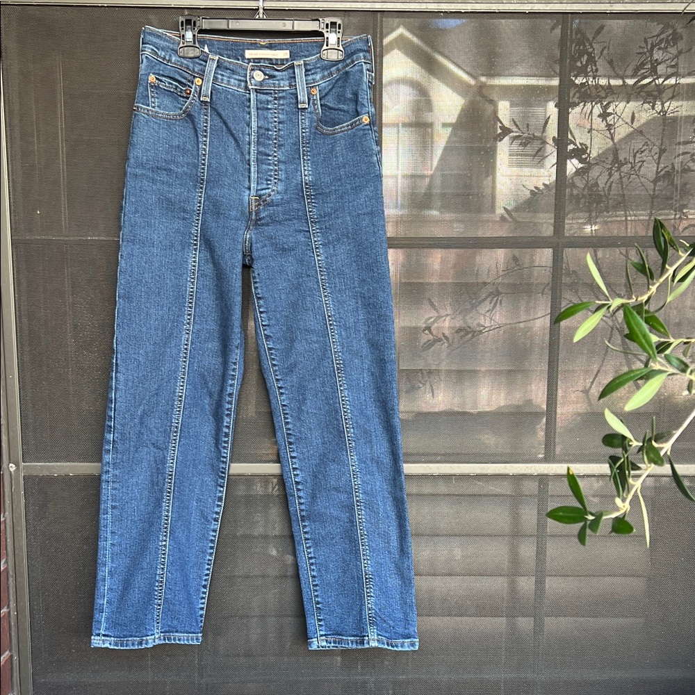 Levi's Women's Straight Leg Blue Jeans